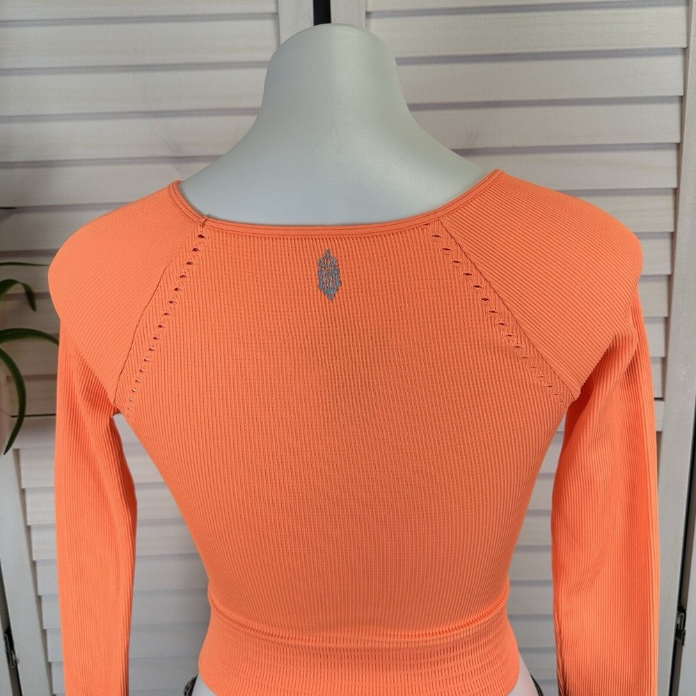 Free‎ People Movement Cut It Out Long Sleeve Crop Top Neon Orange Size XS/S - Picture 7 of 9